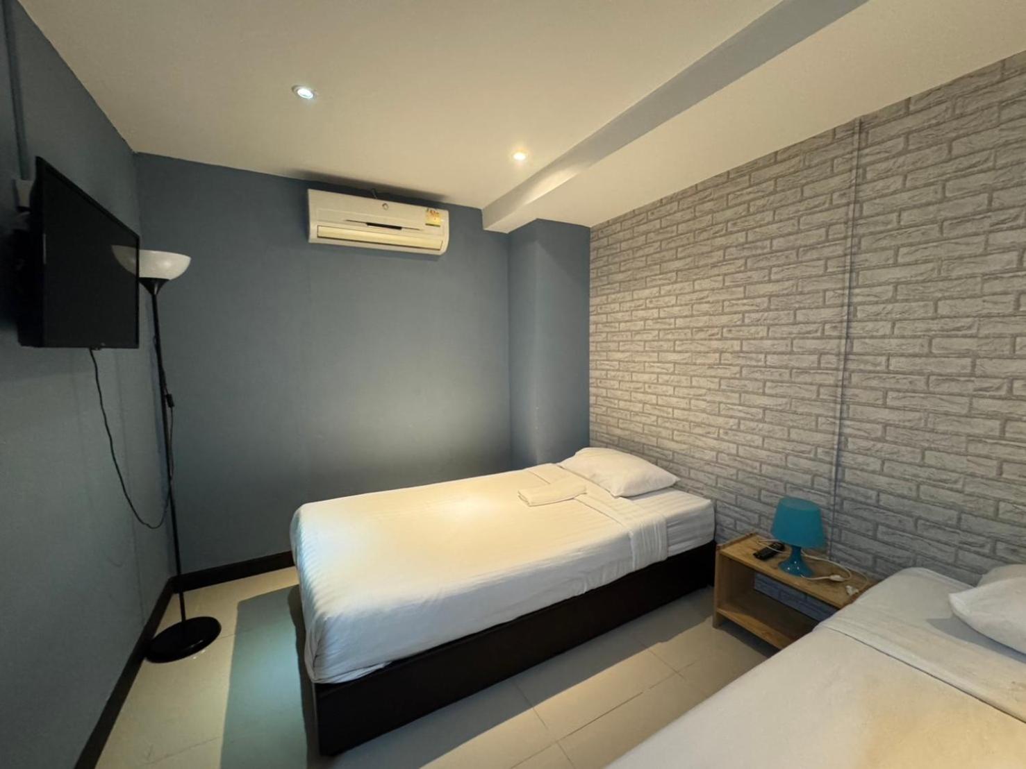 The Little Pig Sukhumvit Hotel Banguecoque Exterior foto