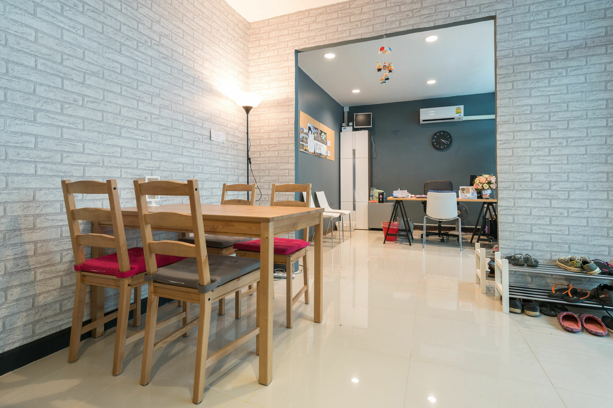 The Little Pig Sukhumvit Hotel Banguecoque Exterior foto